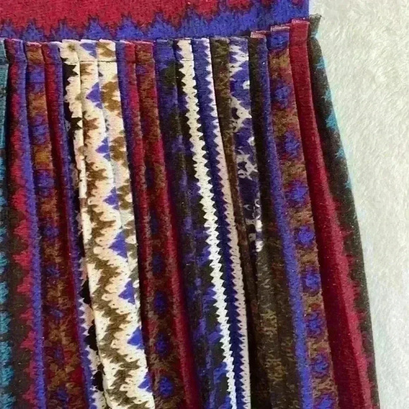 London Times Women's Short Sleeve Knit Dress Pleated Skirt Size 8 - Picture 4 of 8